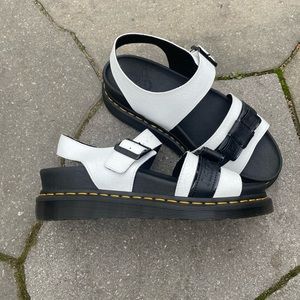 Doc Martins Romi sandal size 10